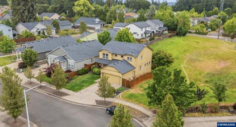 2641 Red Oak Street NW Albany OR 97321