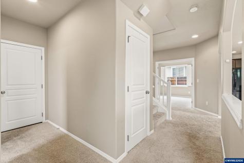 2641 Red Oak Street NW Albany OR 97321