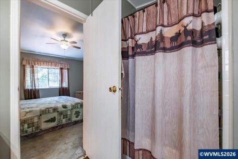 43077 N River Drive Sweet Home OR 97386