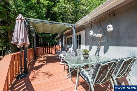43077 N River Drive Sweet Home OR 97386