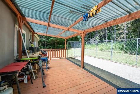 43077 N River Drive Sweet Home OR 97386