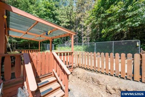 43077 N River Drive Sweet Home OR 97386