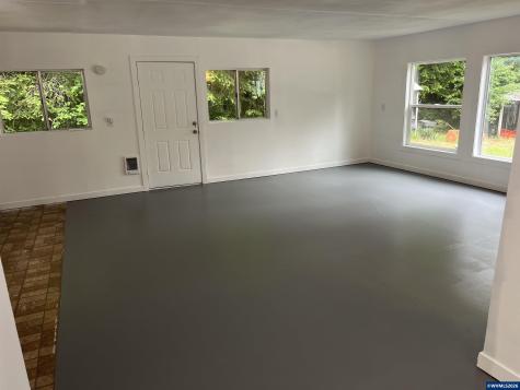 43077 N River Drive Sweet Home OR 97386