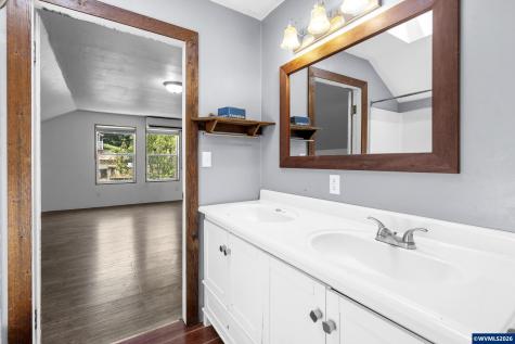 30626 W View Drive Lebanon OR 97355