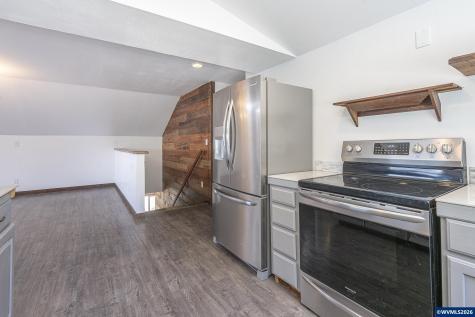 30626 W View Drive Lebanon OR 97355
