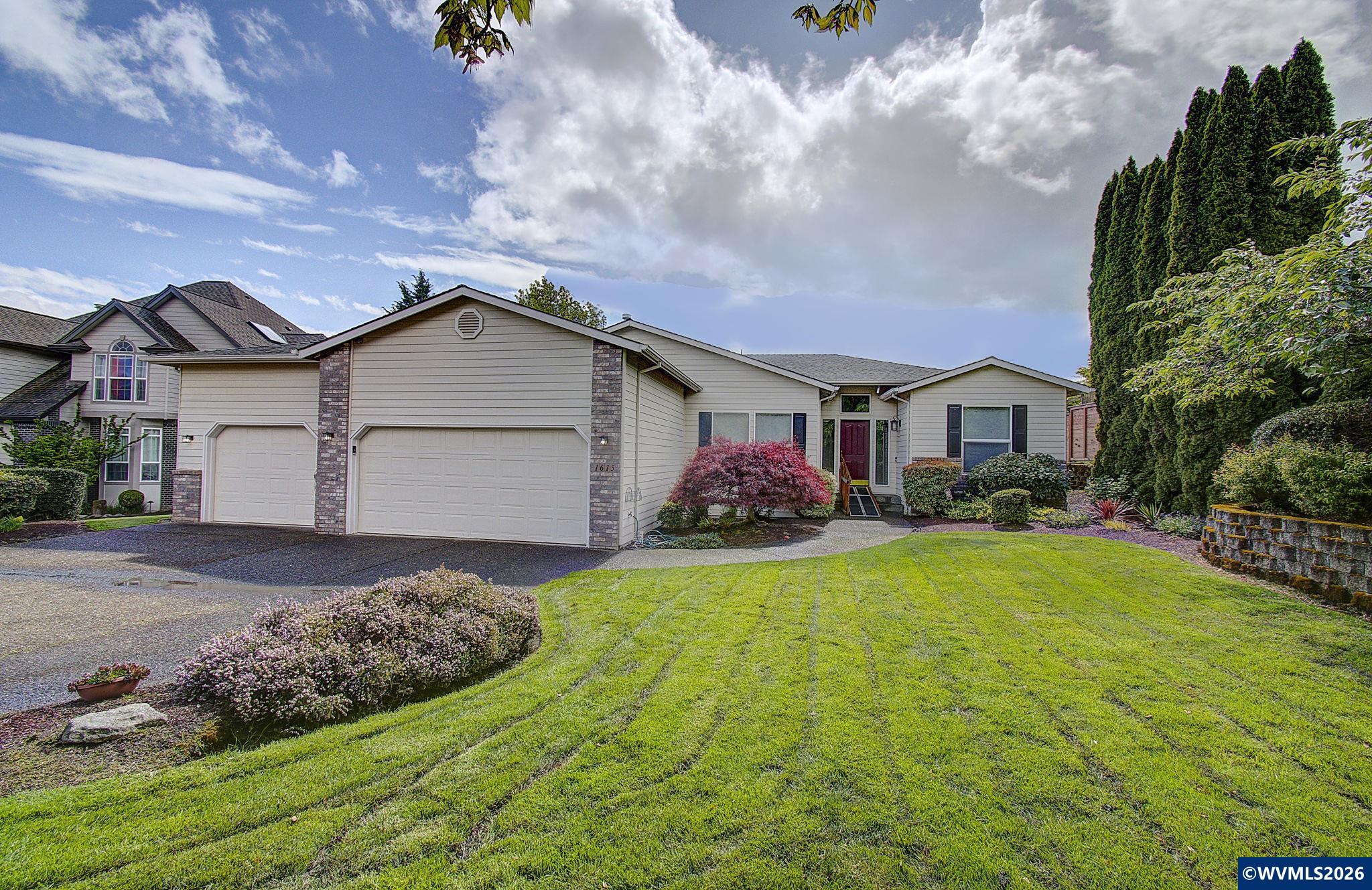 1615 Sisters Court NW Salem OR 97304