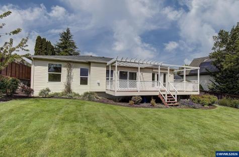 1615 Sisters Court NW Salem OR 97304