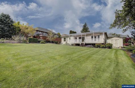 1615 Sisters Court NW Salem OR 97304