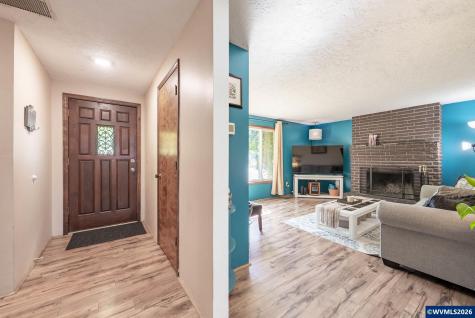1340 Richard Court Independence OR 97351
