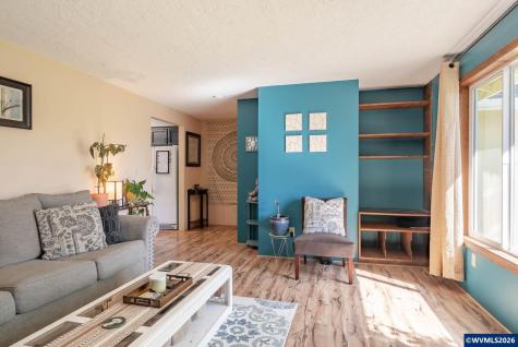1340 Richard Court Independence OR 97351