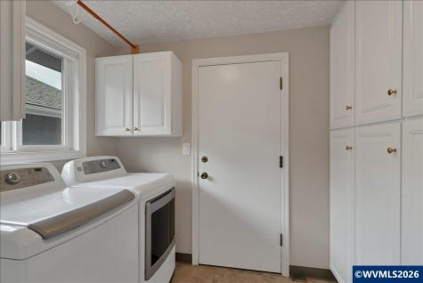 3242 Winslow Way NW Salem OR 97304