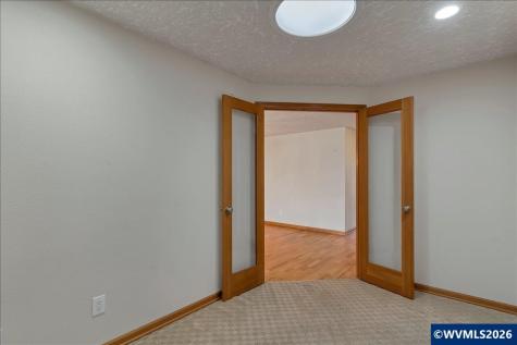 3242 Winslow Way NW Salem OR 97304