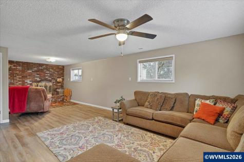 2115 37th Avenue NW Salem OR 97304