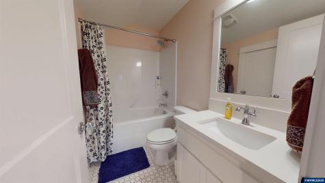 5598 Wigeon Street SE Salem OR 97306-2799