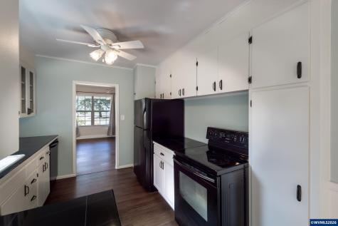 34693 Meridian Road Lebanon OR 97355-9152