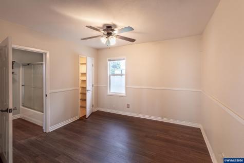 34693 Meridian Road Lebanon OR 97355-9152
