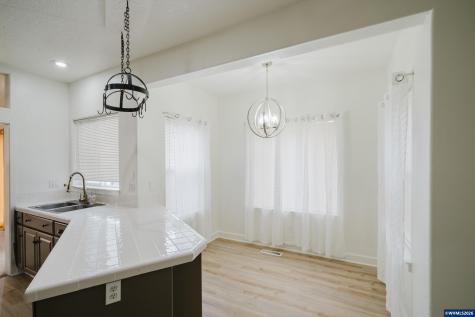 401 NE Faulconer Street Sheridan OR 97378