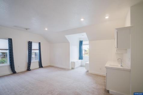 401 NE Faulconer Street Sheridan OR 97378