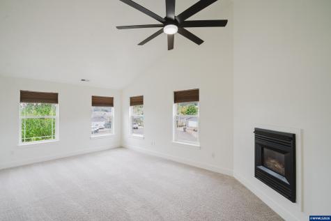 401 NE Faulconer Street Sheridan OR 97378