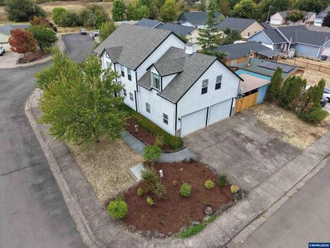 401 NE Faulconer Street Sheridan OR 97378