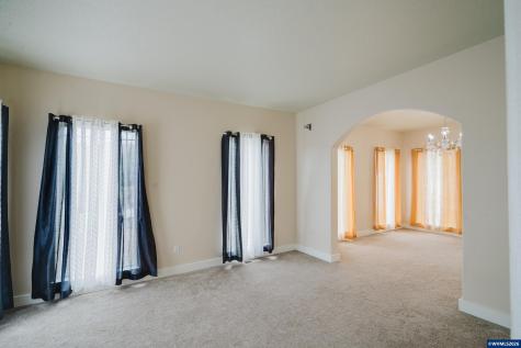 401 NE Faulconer Street Sheridan OR 97378