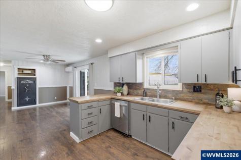 5171 Lardon Road NE Salem OR 97305