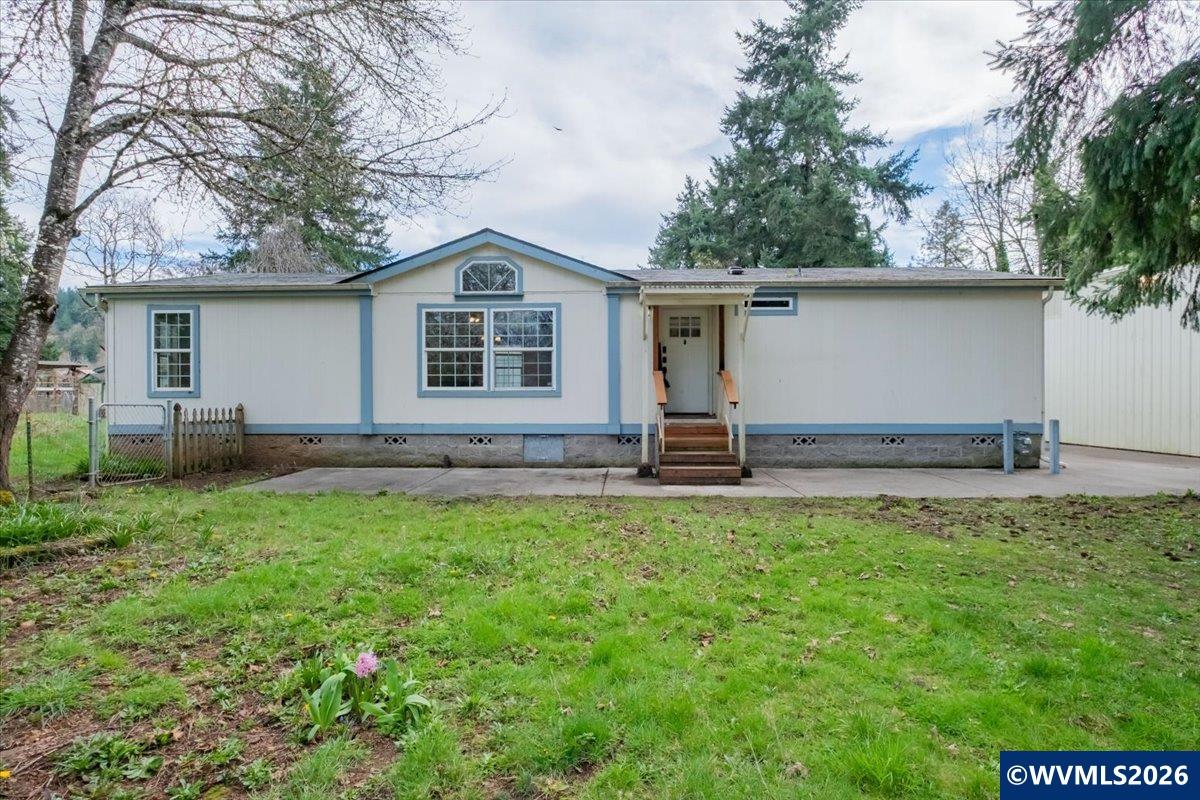 905 Mountain View Road Sweet Home OR 97386