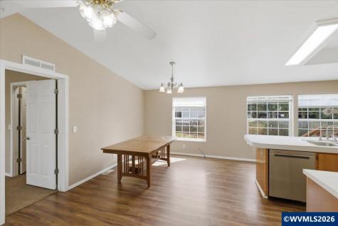 905 Mountain View Road Sweet Home OR 97386