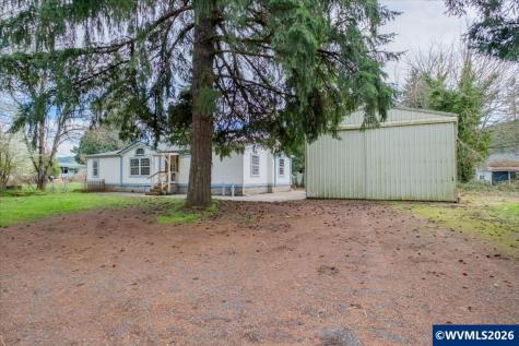 905 Mountain View Road Sweet Home OR 97386