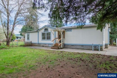 905 Mountain View Road Sweet Home OR 97386