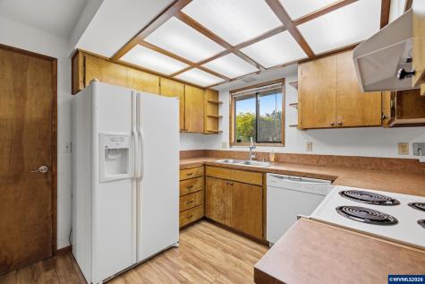 1305 Mulberry Drive Woodburn OR 97071