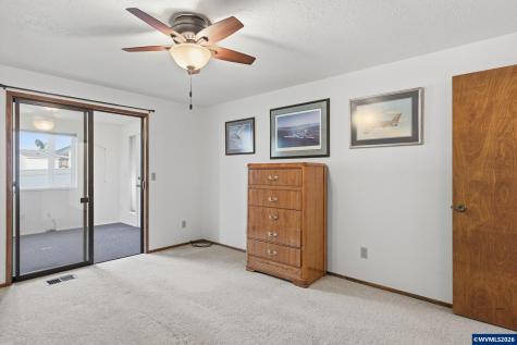 1305 Mulberry Drive Woodburn OR 97071