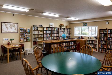 1305 Mulberry Drive Woodburn OR 97071