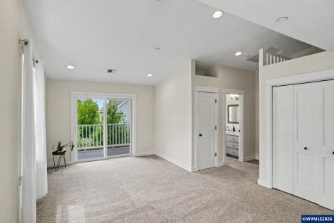 121 Four Oaks Drive Silverton OR 97381