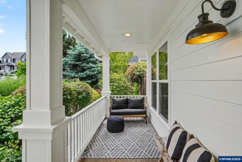 121 Four Oaks Drive Silverton OR 97381