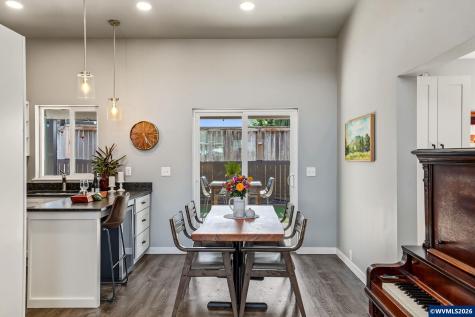 1004 36th Avenue SW Albany OR 97321
