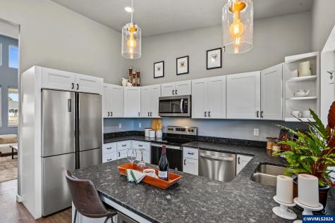 1004 36th Avenue SW Albany OR 97321