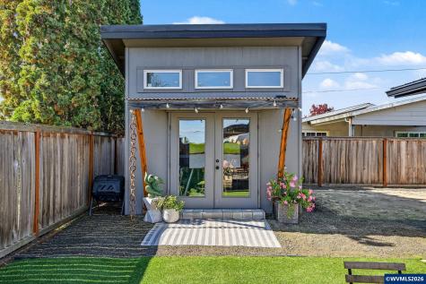 1004 36th Avenue SW Albany OR 97321