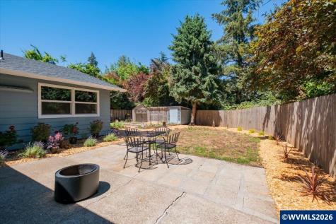 1895 Aerial Way SE Salem OR 97302