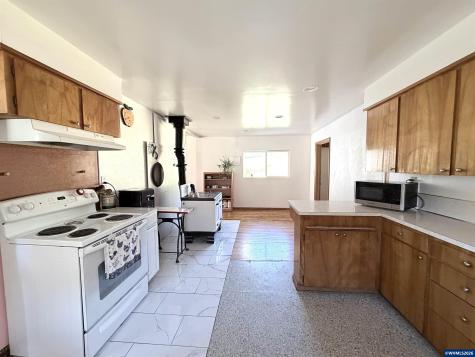 15881 SW Rock Creek Road Sheridan OR 97378