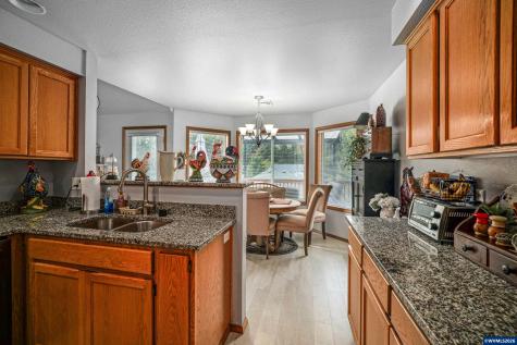 733 Sitka Deer Court NW Salem OR 97304