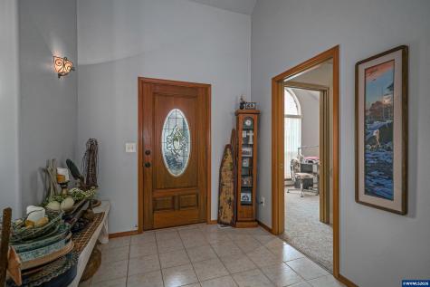 733 Sitka Deer Court NW Salem OR 97304