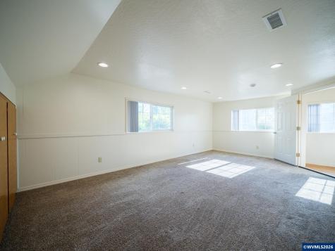 7020 SW Country Club Drive Corvallis OR 97333