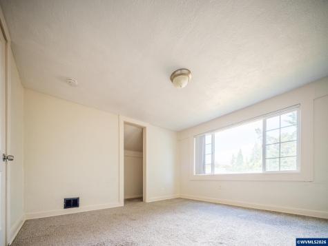 7020 SW Country Club Drive Corvallis OR 97333