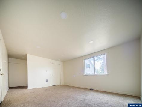 7020 SW Country Club Drive Corvallis OR 97333