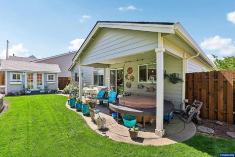 5780 Springwood Avenue SE Salem OR 97306