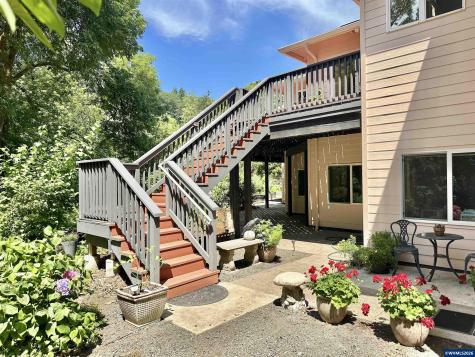 3026 NW Glenridge Drive Corvallis OR 97330