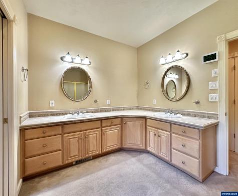 3026 NW Glenridge Drive Corvallis OR 97330