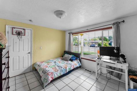 435 Buckboard Court SE Salem OR 97317