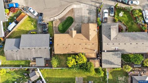 435 Buckboard Court SE Salem OR 97317